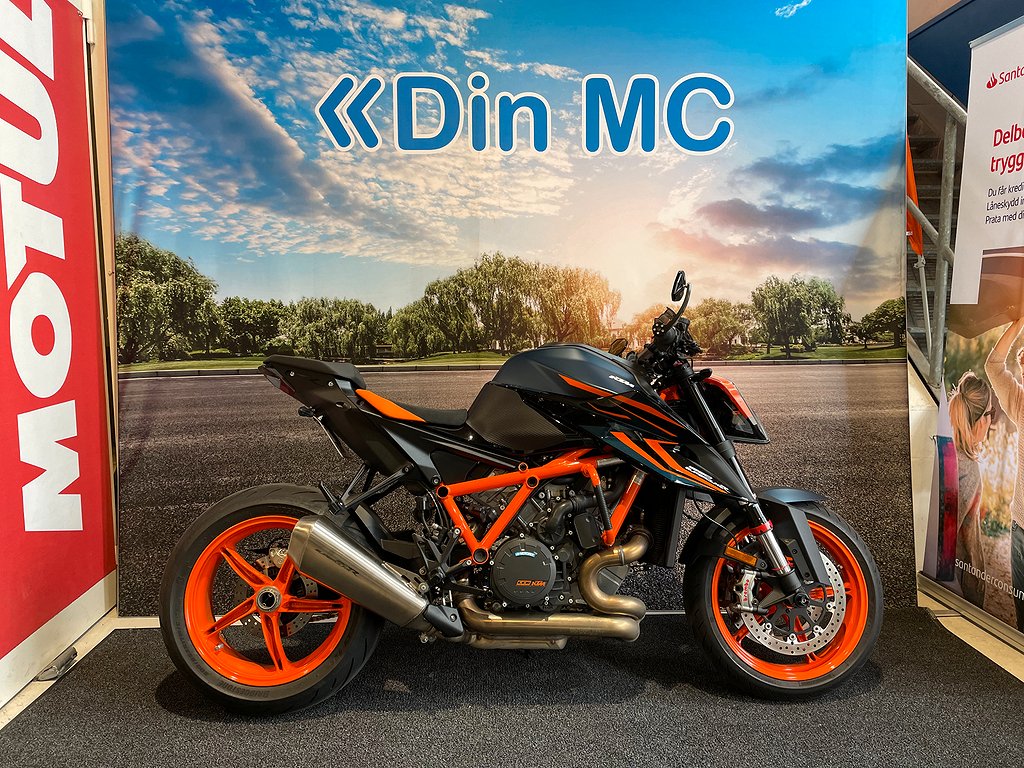 KTM 1290 Super Duke R 
