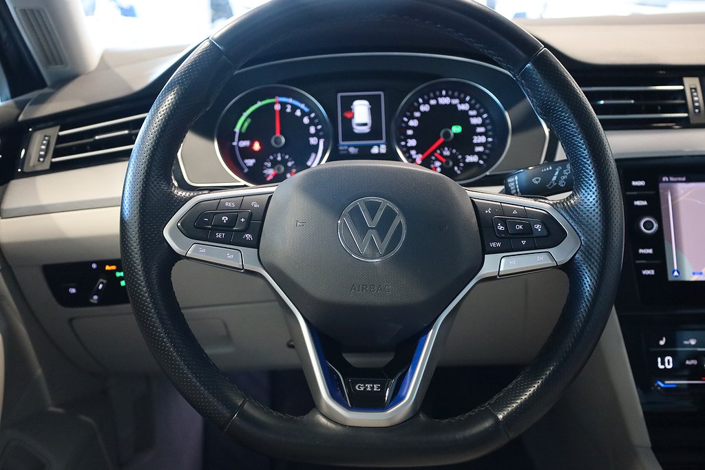 Volkswagen Passat 1,4 TSI GTE SC DSG Kamera Drag Leasbar Navi 2021