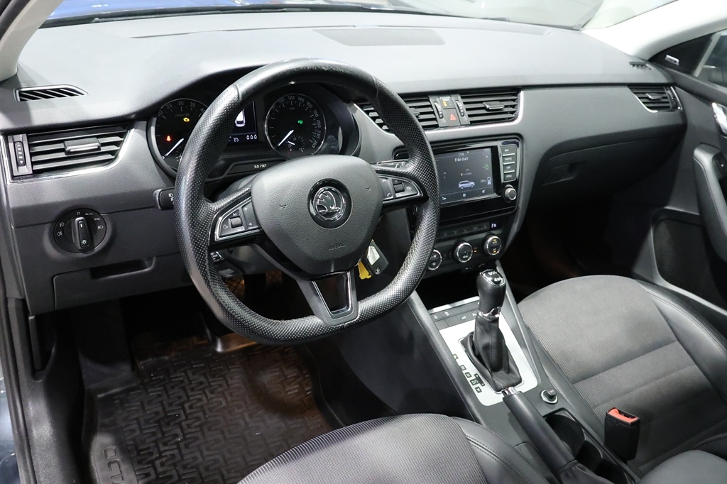 Skoda Octavia Style 2017, bild 6/10