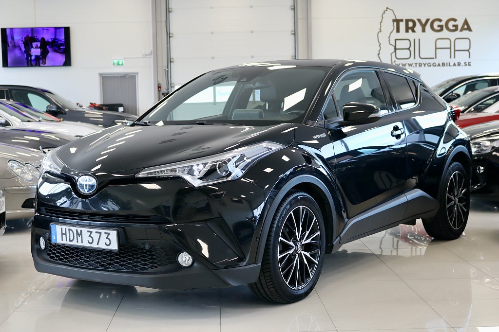 Toyota C-HR Hybrid CVT Executive/GPS/Backkamera/Läder-alcantara