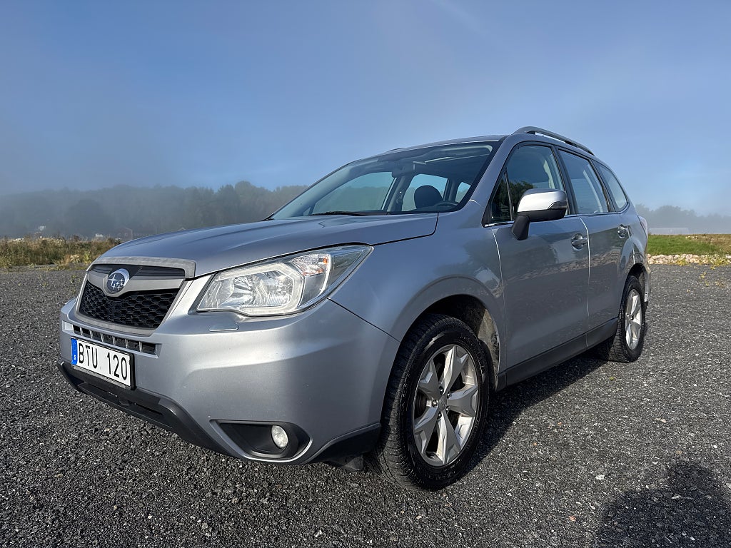 Subaru Forester 2.0 D Panorama 6-vxl 4WD Diesel Euro 5
