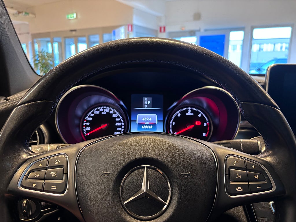 Mercedes-Benz GLC250 d 2018 - miniatyr 14
