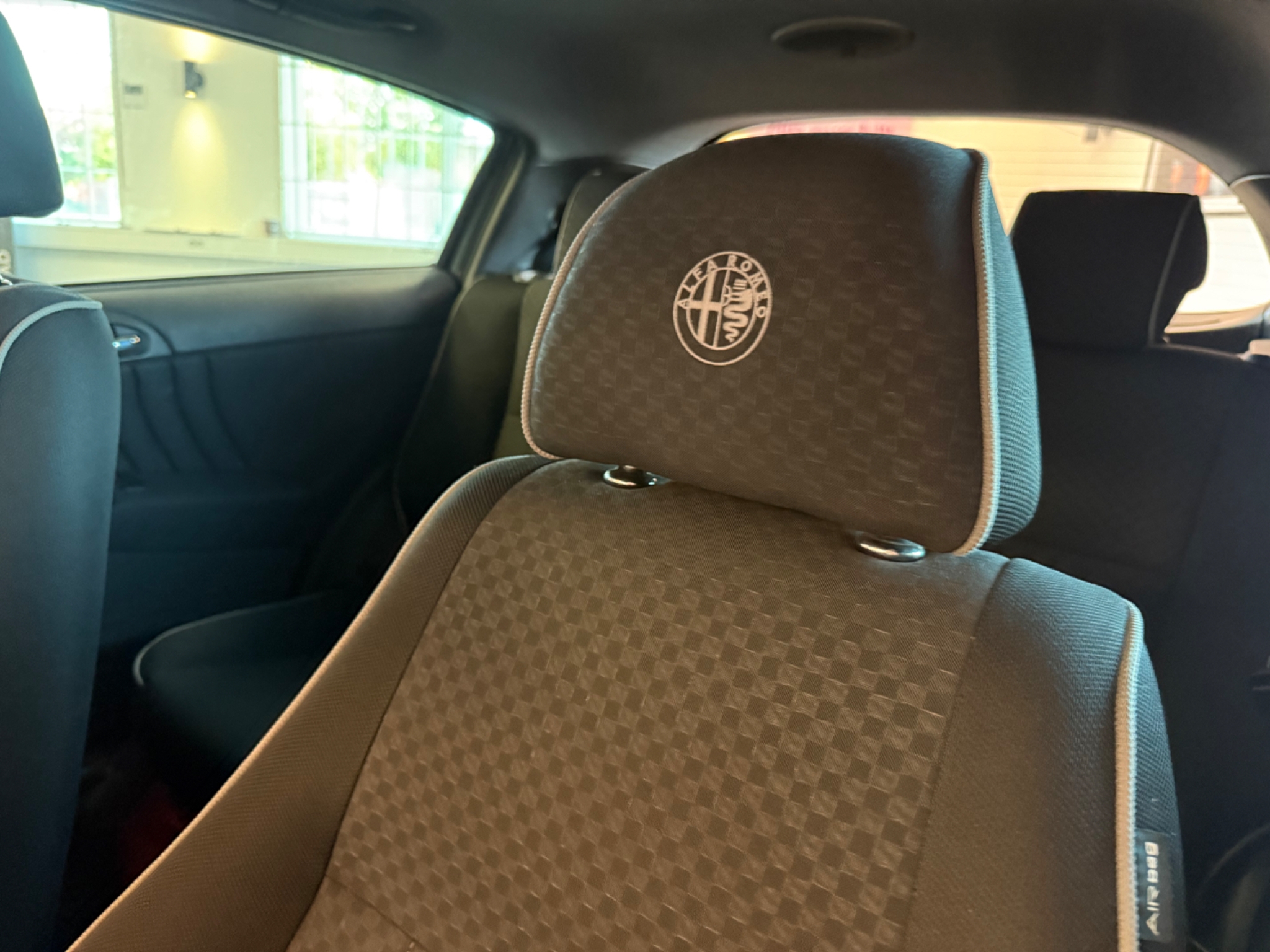 Alfa Romeo 147 2008, bild 3/35