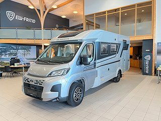 Husbil-halvintegrerad Adria COMPACT SUPREME DL