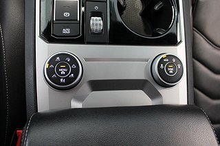SUV Volkswagen Touareg 25 av 30