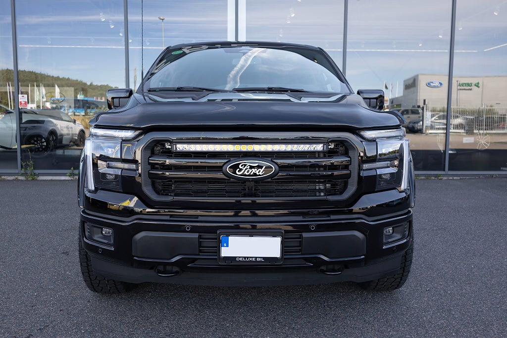 Ford F-150 SuperCrew 5.0 V8 Lariat Black Edition KÅPA - OFF-ROAD