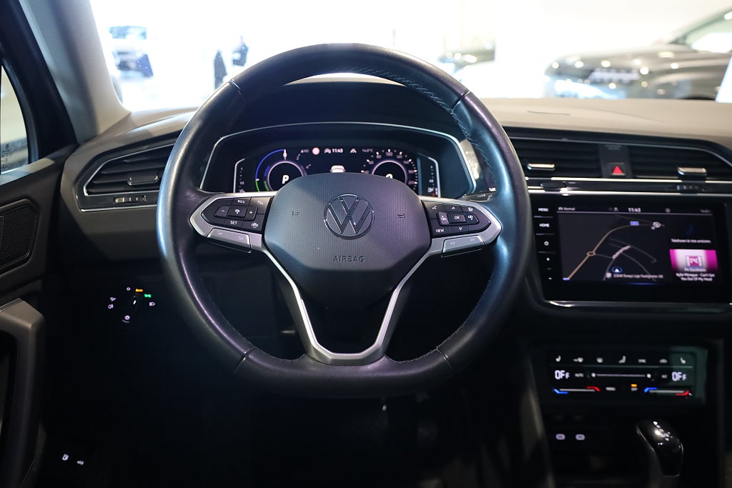 Volkswagen Tiguan eHybrid 1.4 TSI Automat Elegance / Drag / Moms / PHEV 2024