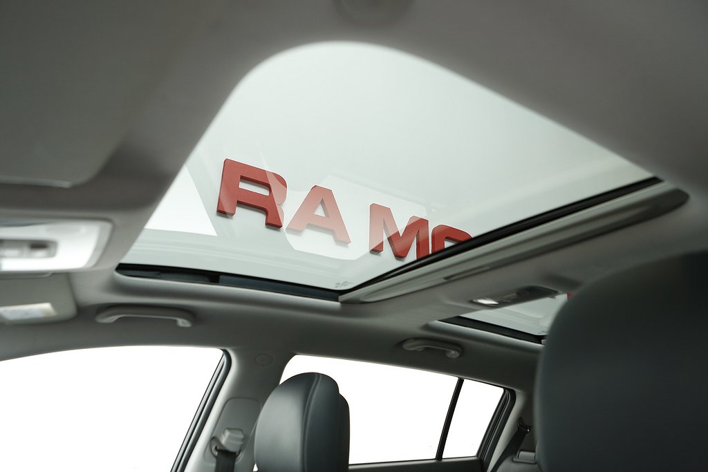 Kia Sportage 1,6 GDI Limited Edition Pano Skinn Kamera Navi 2014