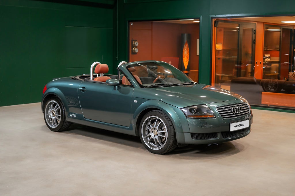Audi TT Roadster 1.8 T 180hk / Sv-såld / Moccasin/Baseball 
