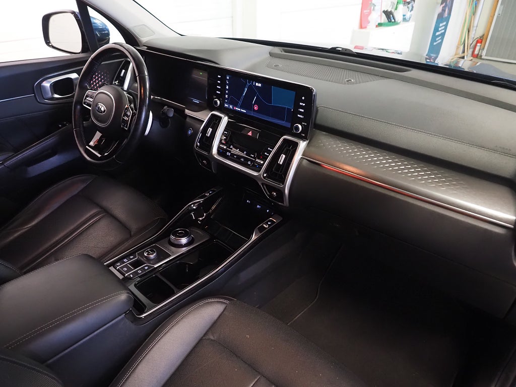 Kia Sorento PHEV 265hk Advance 7-Sits Drag Skinn Navi Kamera Moms 2021