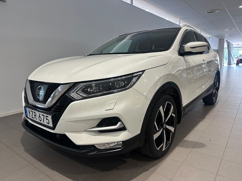 Nissan Qashqai 1.2 DIG-T Tekna / Panoramatak / 360 Kamera...