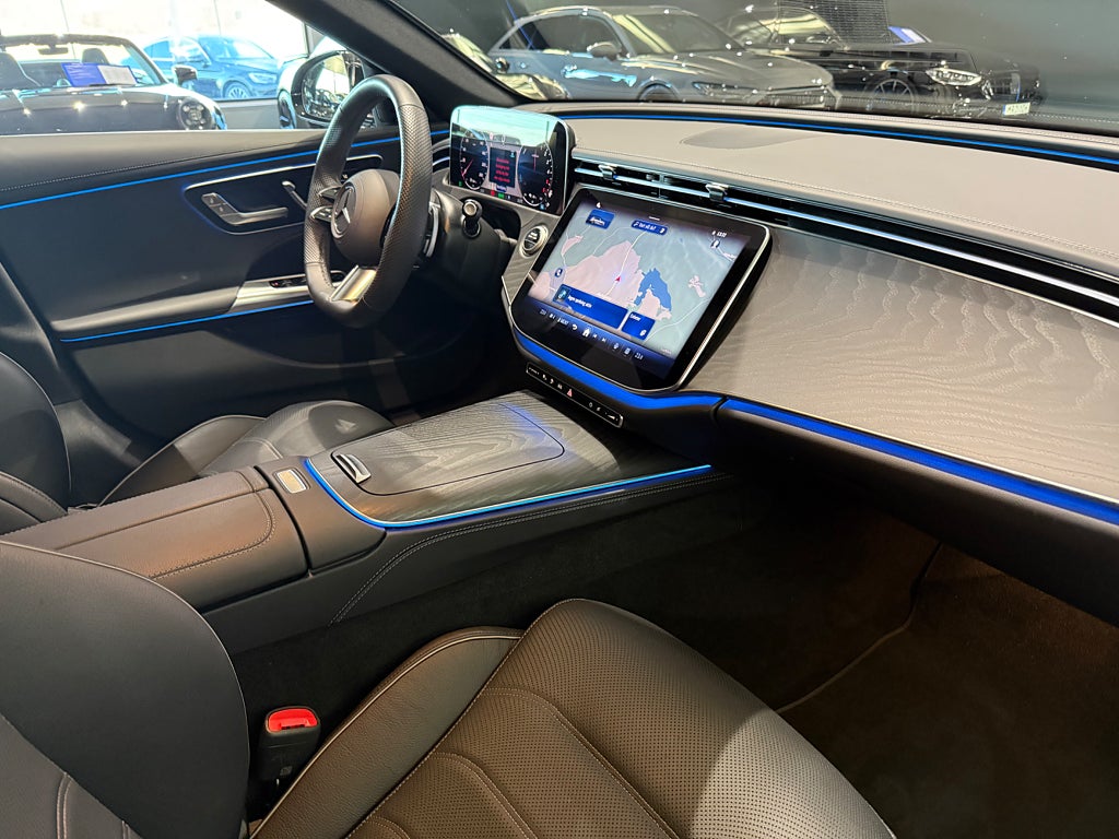 Mercedes-Benz E 300 de 4Matic AMG Premium Vinterpaket Läder - bild 5