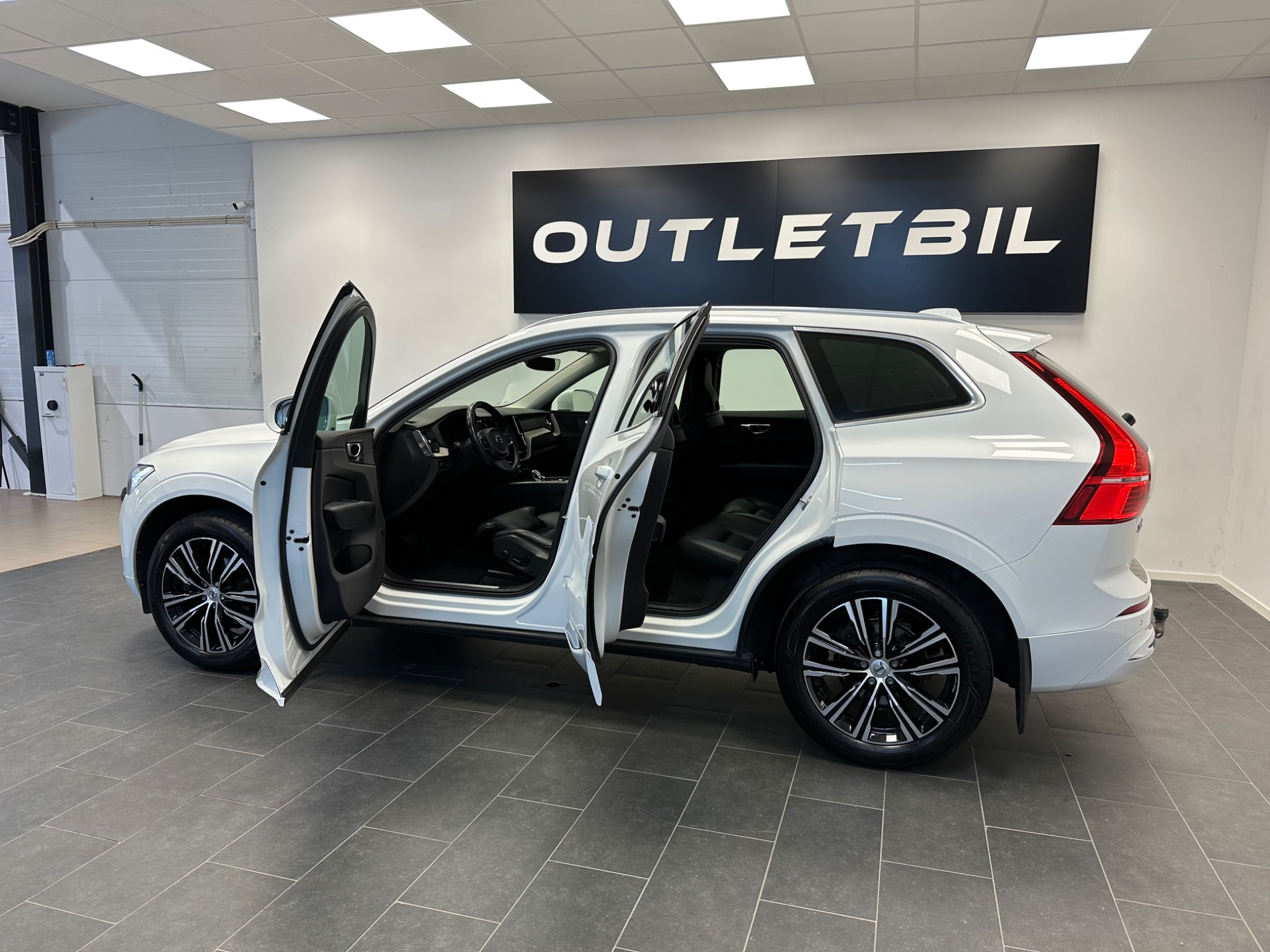 Volvo XC60 2022, bild 3/58