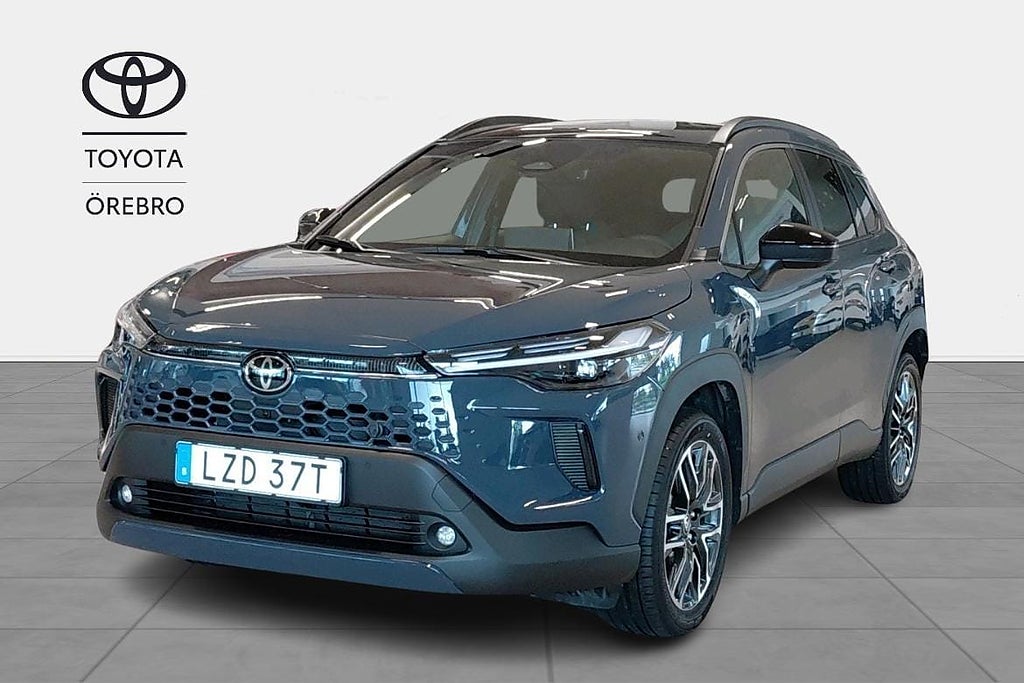 Toyota Corolla Cross 2.0 Executive Mv JBL Panorama V-hjul
