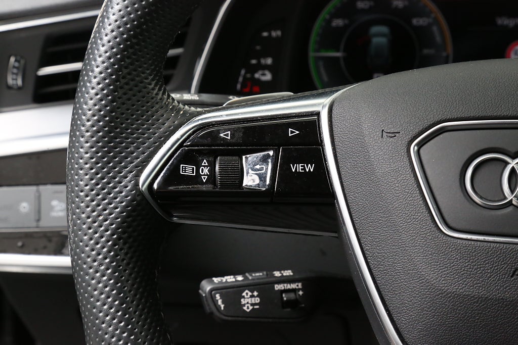 Audi A6 Avant 55 TFSI e Quattro S Tronic S-Line Dragkrok 2022