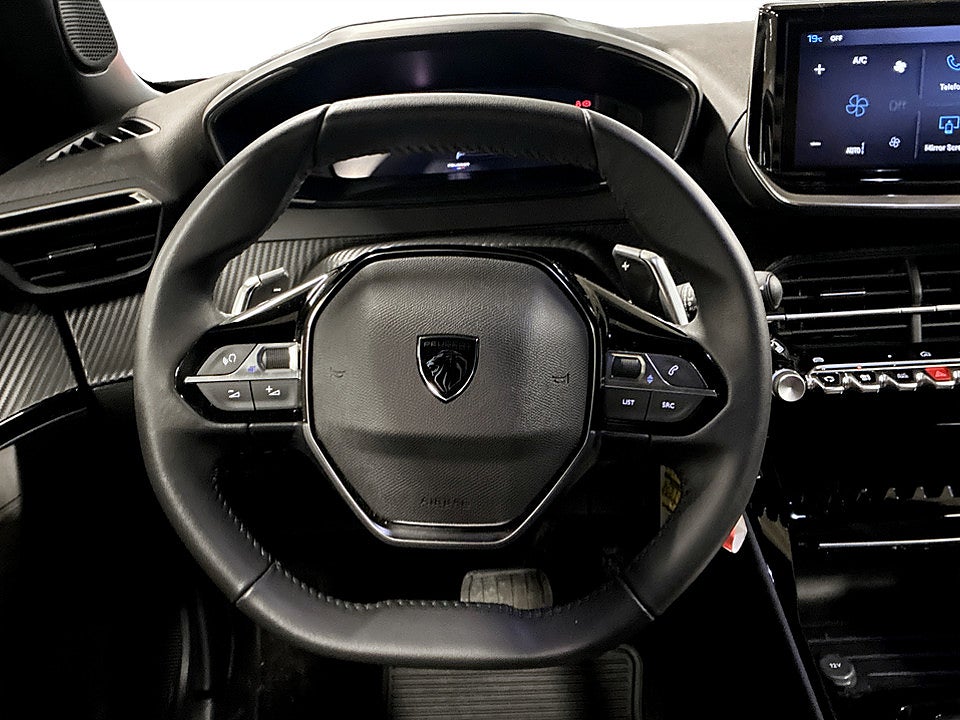 Bild på Peugeot 2008 Allure 1.2 PT 130hk Aut B-KAMERA CARPLAY
