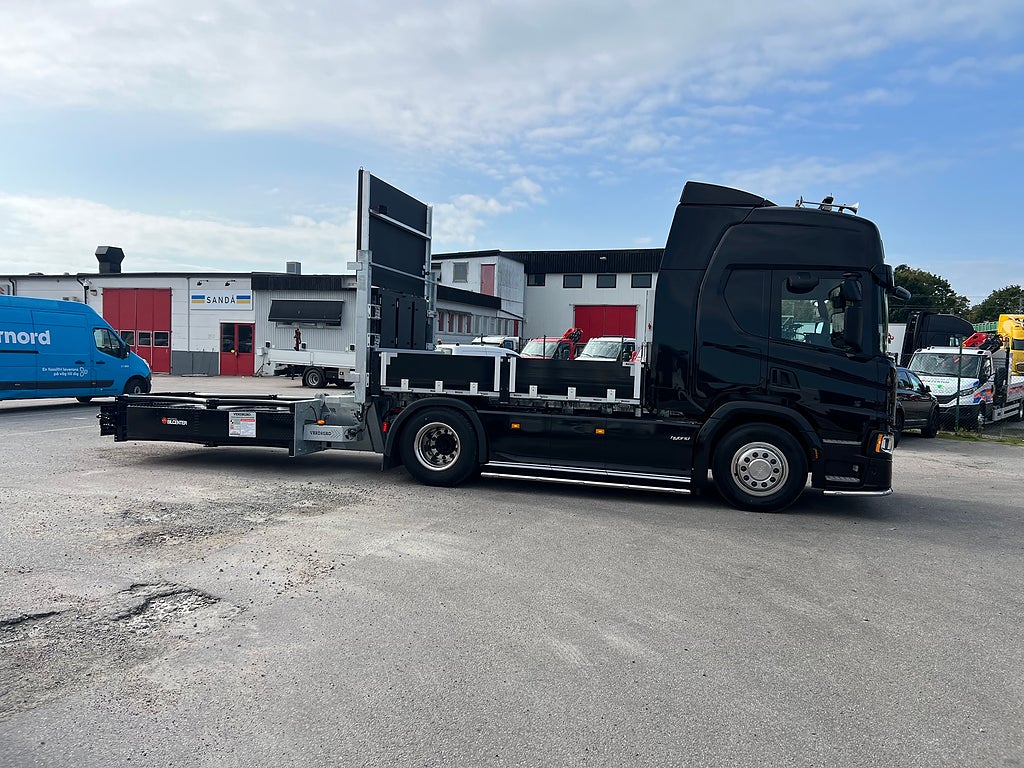 Scania P320 4x2 Hybrid TMA Bil Berlex & Verdegro