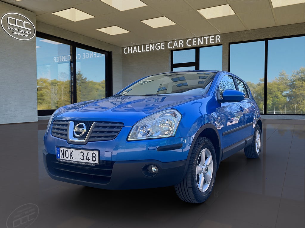 Nissan Qashqai 2.0 CVT AUT  Ny Besiktas  Dragkrok räntefritt till 3 år