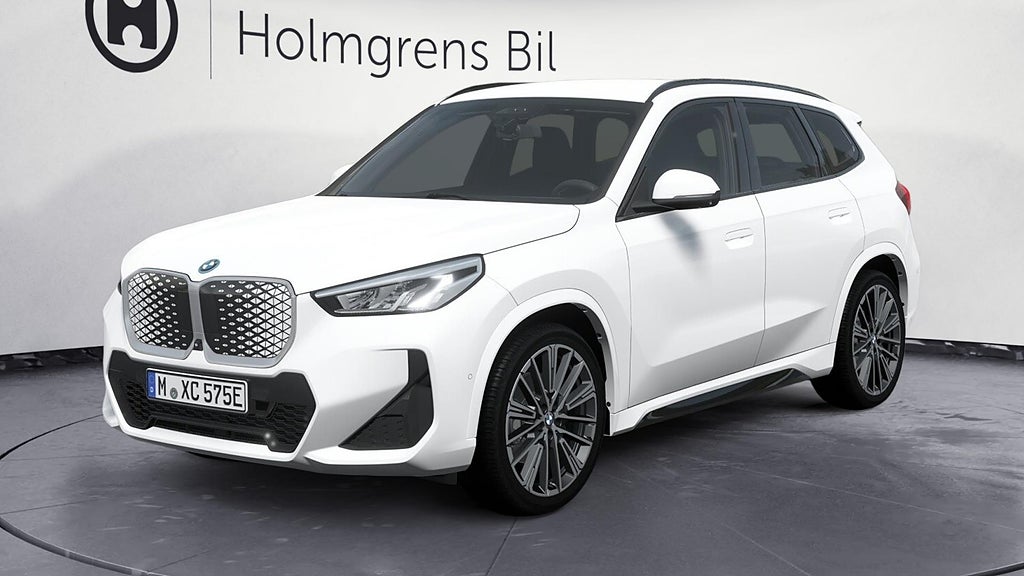 BMW iX1 eDrive20 Edrive20 M Sport Active Ed Drag DA | Ränta 2,95%
