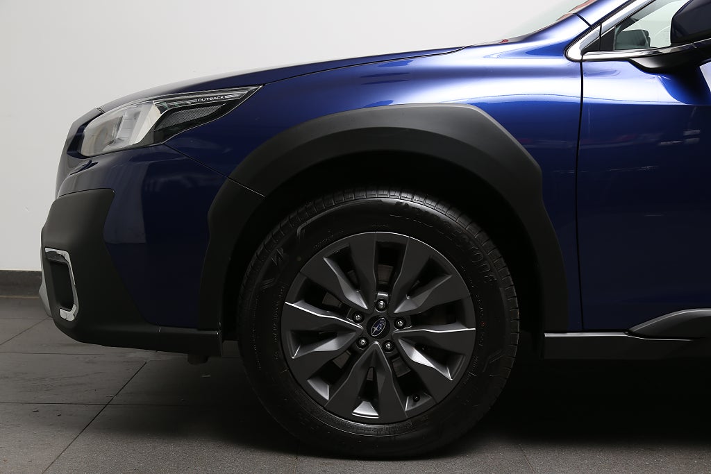 Subaru Outback 2,5i 169hk XFuel Limited AWD Aut | Låg skatt 965kr/år 2024