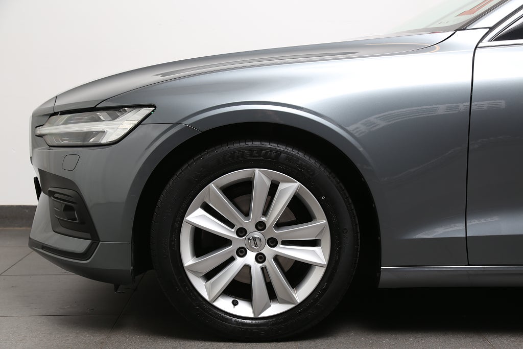 Volvo V60 D4 190hk Momentum Advanced SE II Aut 2021