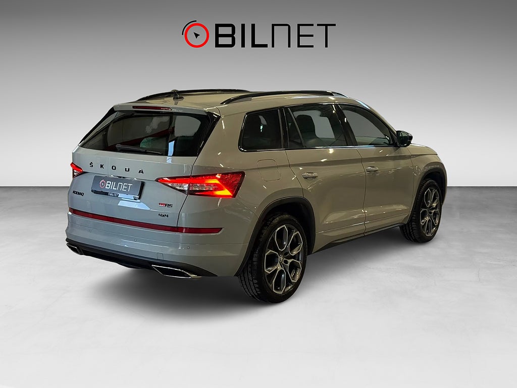 Skoda Kodiaq RS 2.0 TDI 4x4 7-sits *3,99%* Kamera Värmare Drag 20"