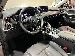 SUV Mazda CX-60 10 av 21