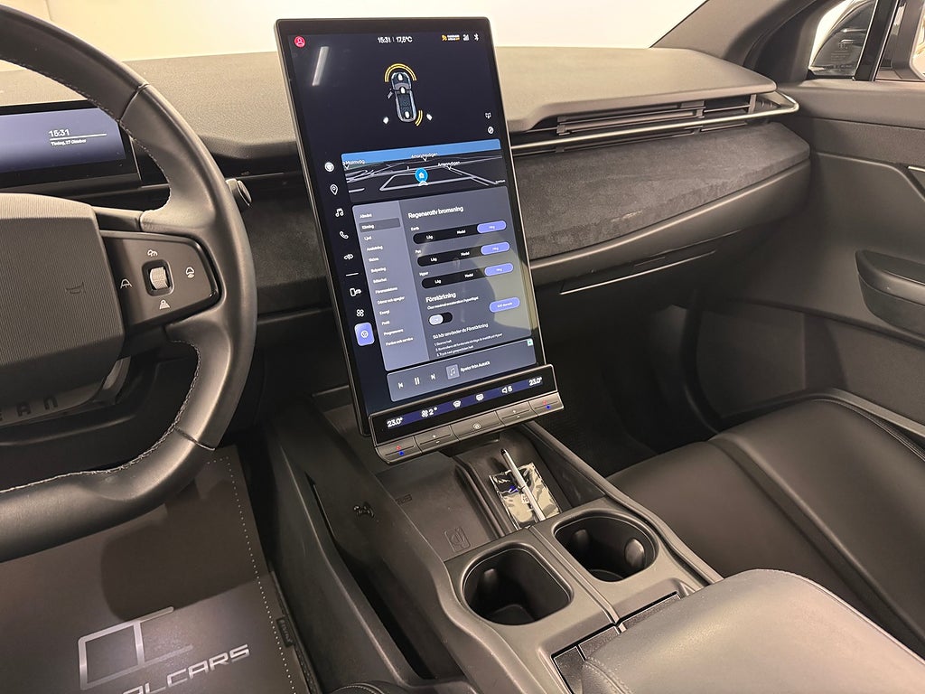 Fisker Ocean One Extreme AWD 468HK Pano Solcell Fullutr bild 8