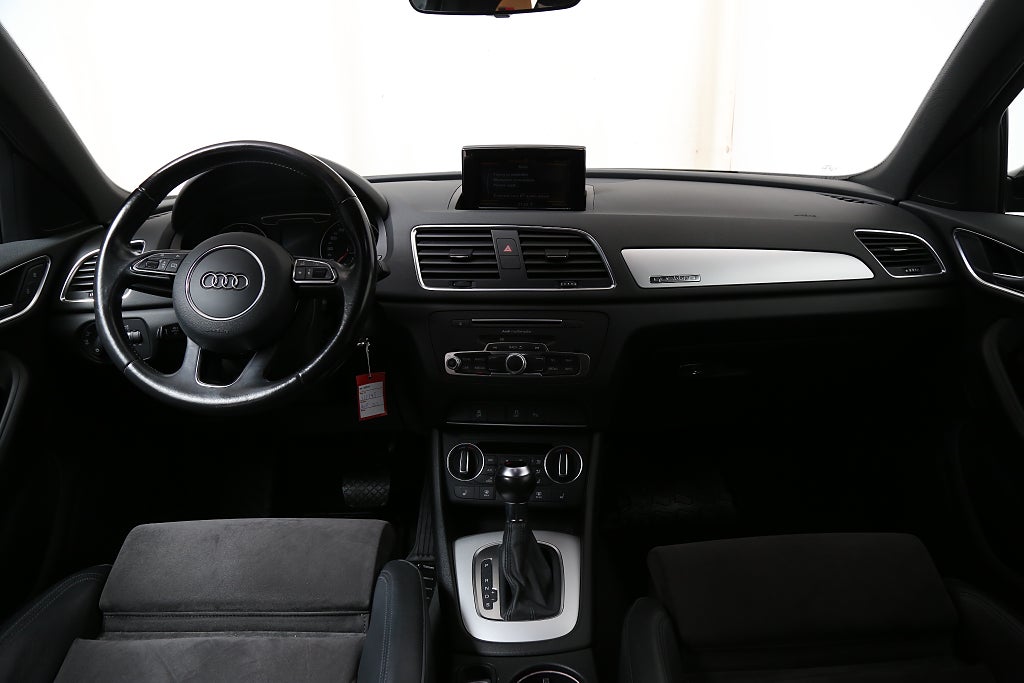 Audi Q3 2,0 TDI 184hk Quattro S Tronic Sport Edition MotorvDrag 2016