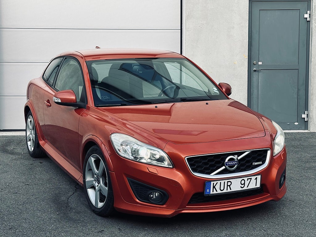 Volvo C30 D2 R-Design Ny Besiktad!