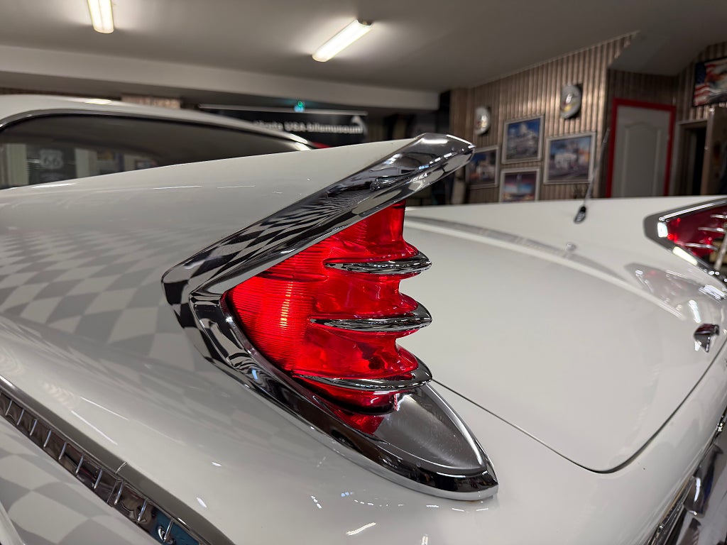 DeSoto Fireflite 4D Superfin originalbil -60