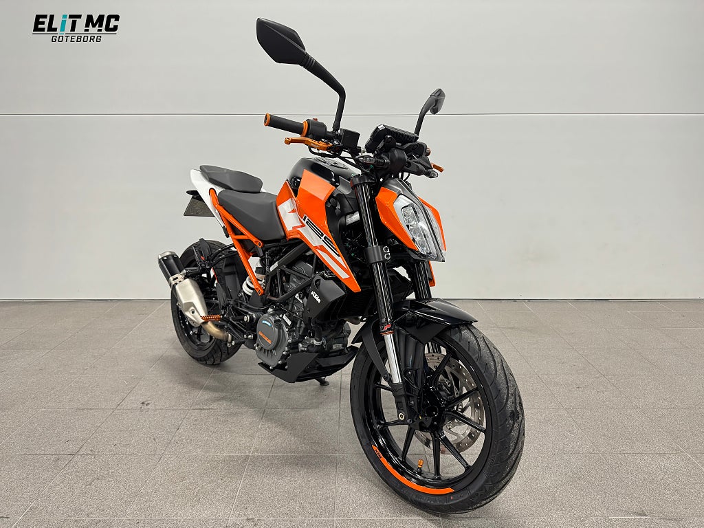 KTM 125 Duke Fr. 453Kr / Månad