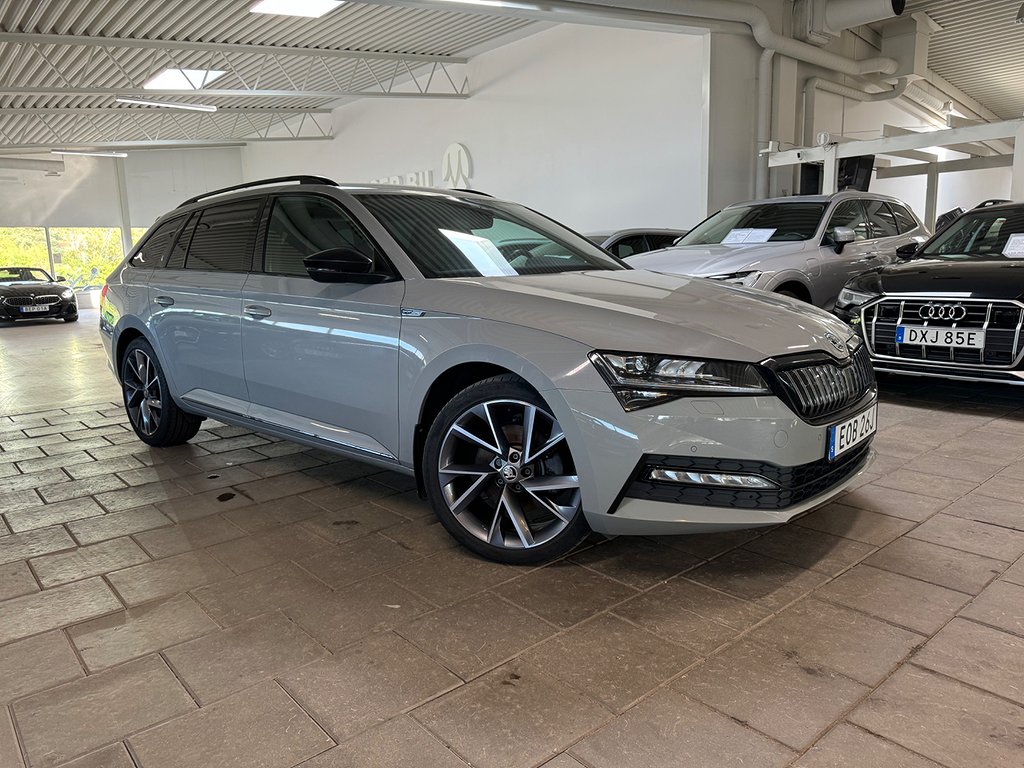 Skoda Superb iV Kombi 1.4 Plug-in Hybrid SportLine *MOMS*