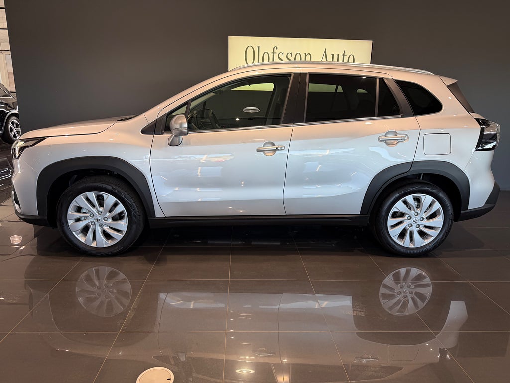 Suzuki S-Cross Hybrid Aut 3 års fri service - bild 3