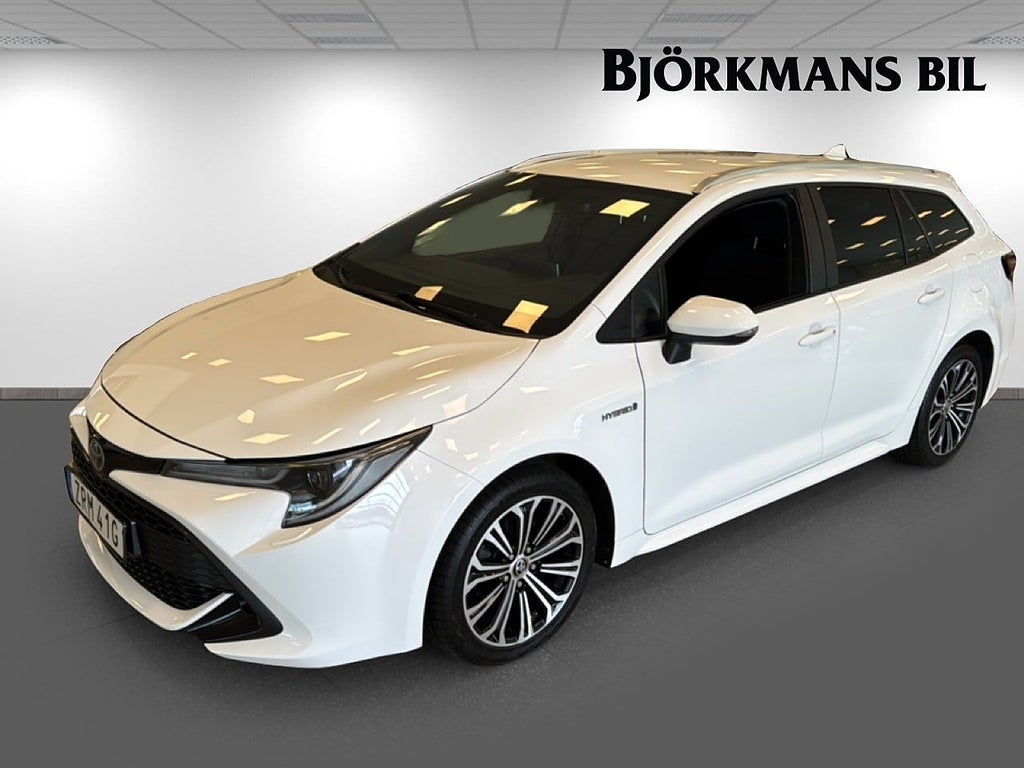Toyota Corolla Touring Sports Hybrid Style, Vinterhjul
