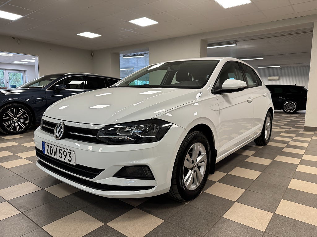 Volkswagen Polo 1.0 TSI Base Automat 