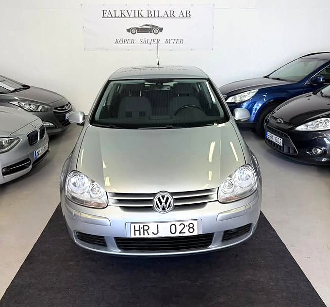Volkswagen Golf 5-dörrar 1.6 Multifuel Trendline Euro 4 / Nybes / 