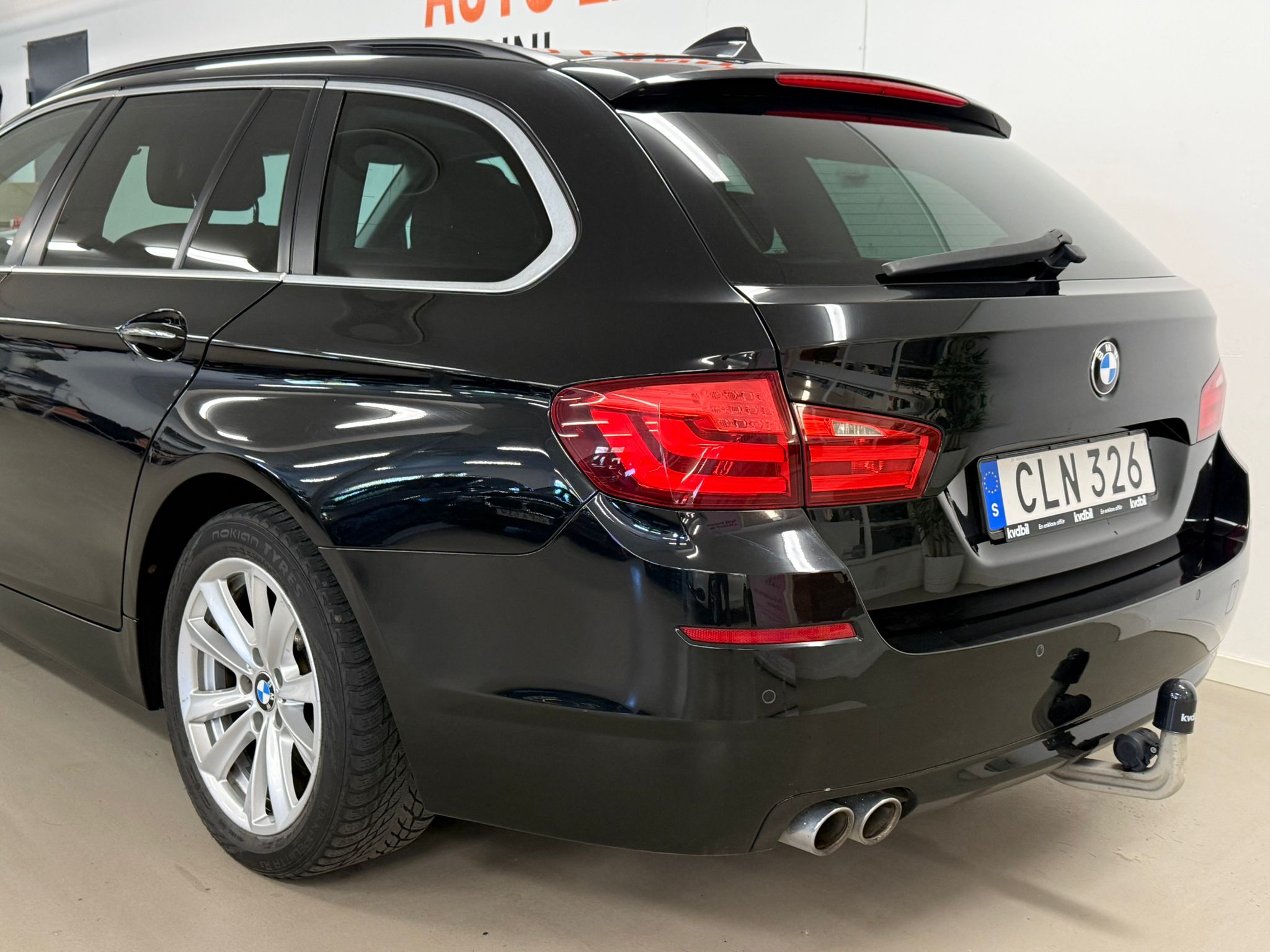 BMW 525 d xDrive Touring Steptronic 2013, bild 6/53
