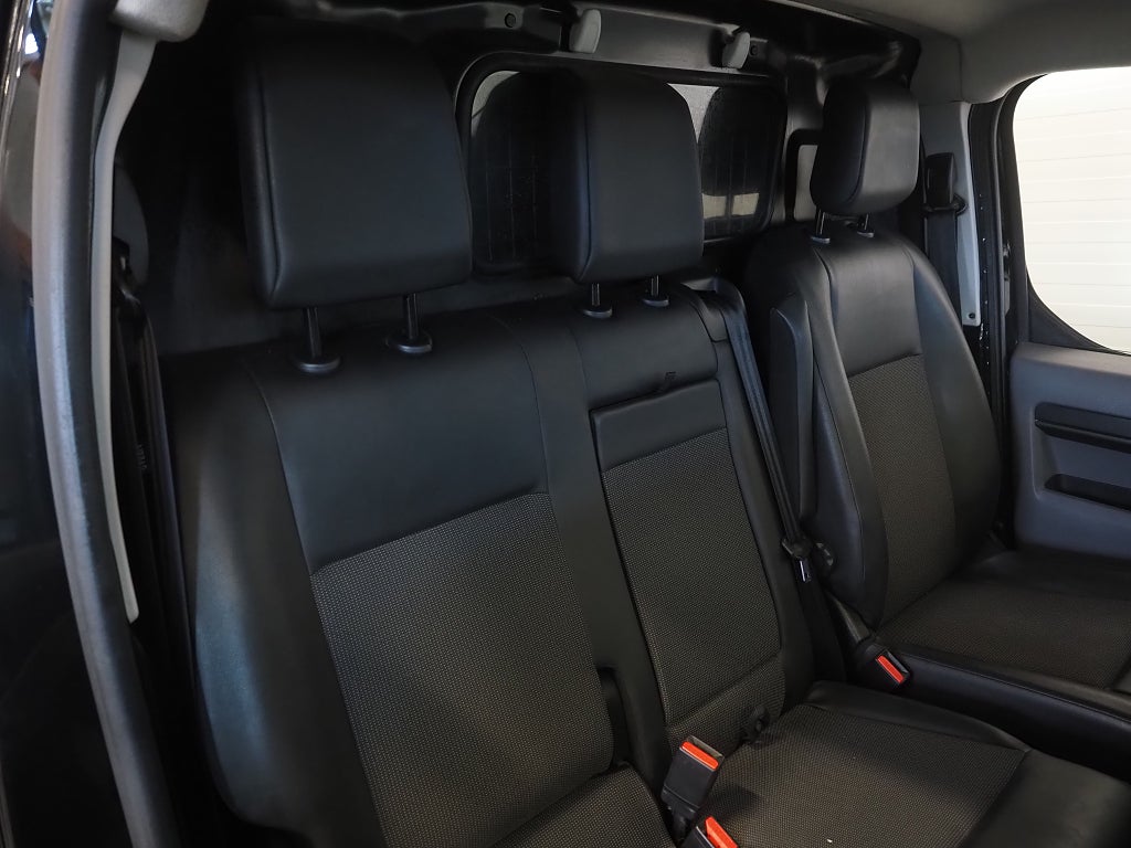 Peugeot Expert Panel Van 1.2t 1.6 95hk BlueHDi | Backkamera | 2016