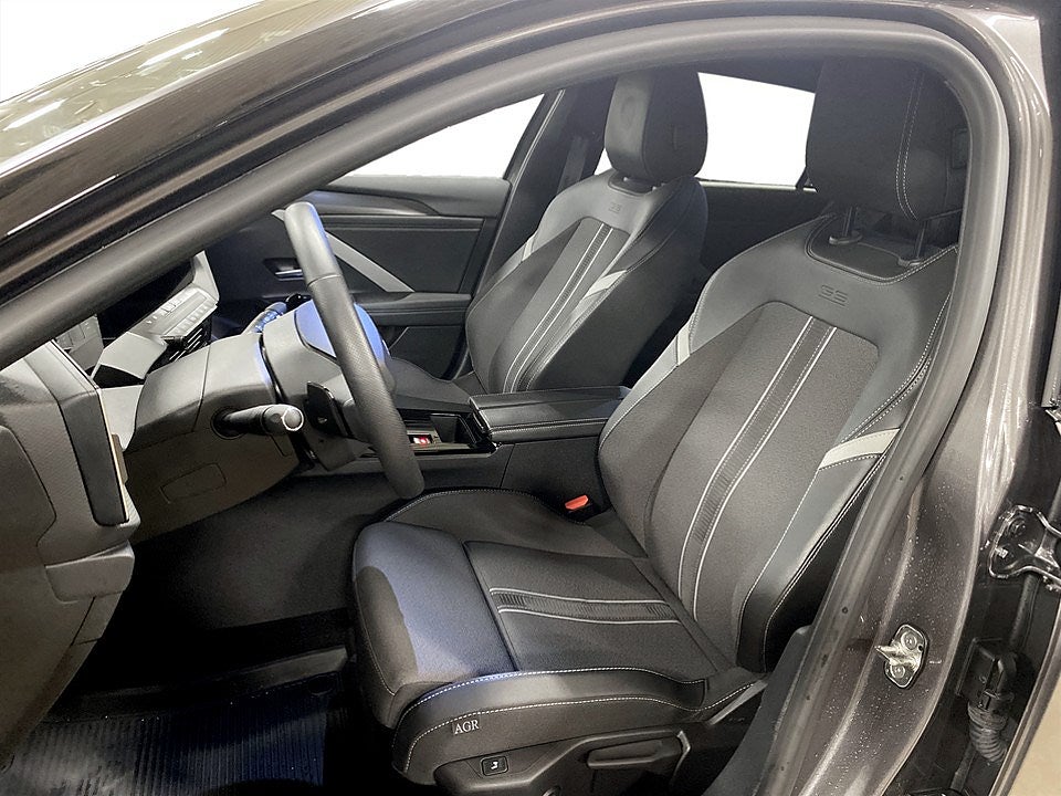 Bild på Opel Astra ST GS 1.2 PT 130hk Aut - B-KAMERA, CARPLAY