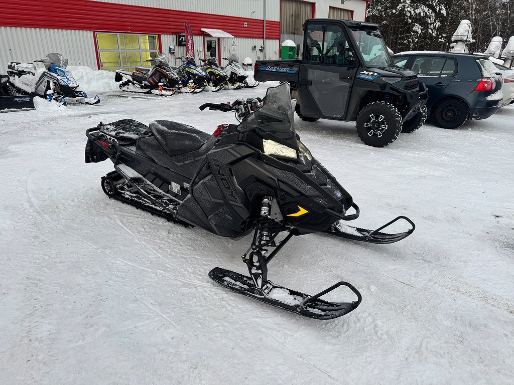 Polaris INDY XC 850 Köp ONLINE