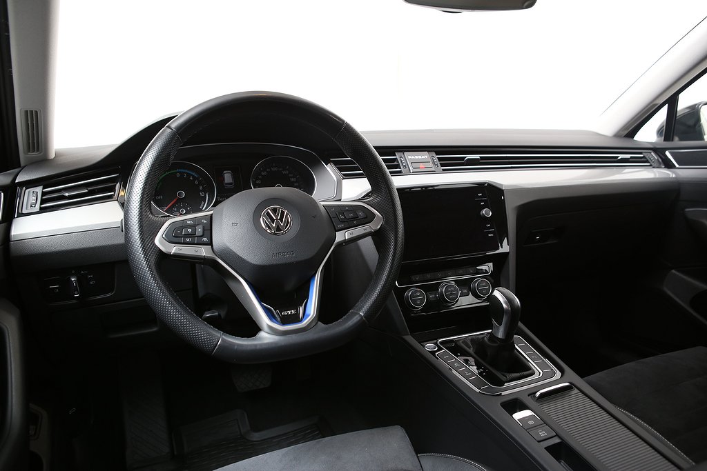 Volkswagen Passat GTE 218hk DSG Sportscombi Navi Leasbar 2020