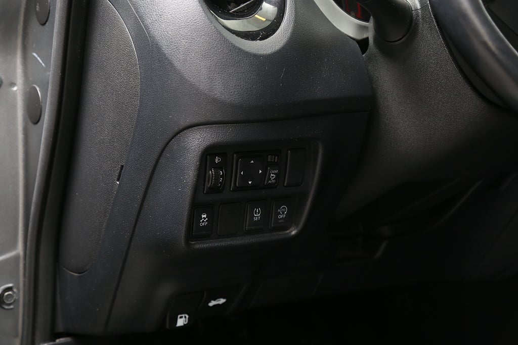 Nissan Juke 1,2 DIG-T 115hk N-CONNECTA Navi + Kamera 1ägare 2018