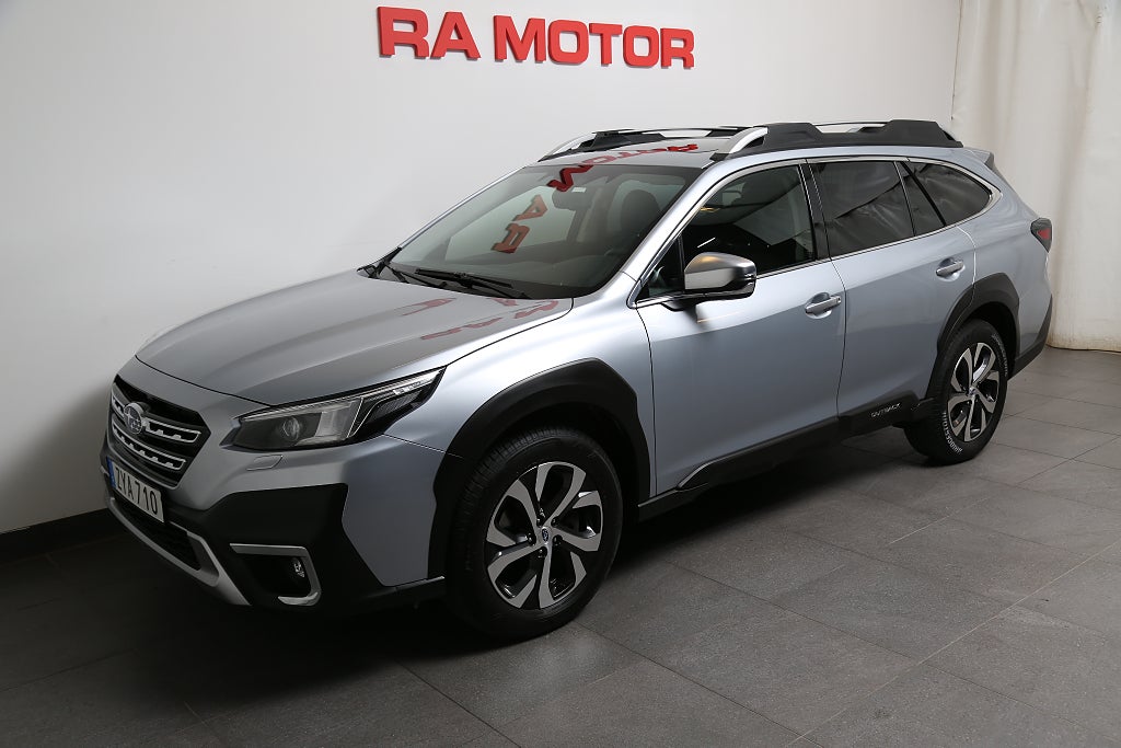 Subaru Outback 2,5i XFuel Touring AWD Skinn I Taklucka I H/K I Drag 2022