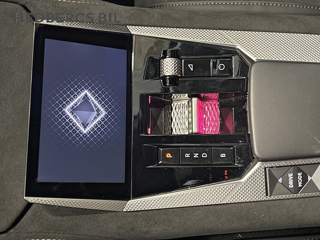 DS 4 E-TENSE Performance Line Plus 225Hk Plug-In Hybrid thumbnail
