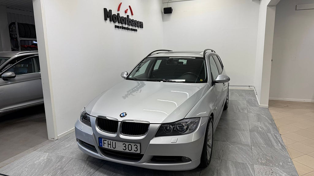 BMW 318 i Touring Advantage, Comfort | Ny servad