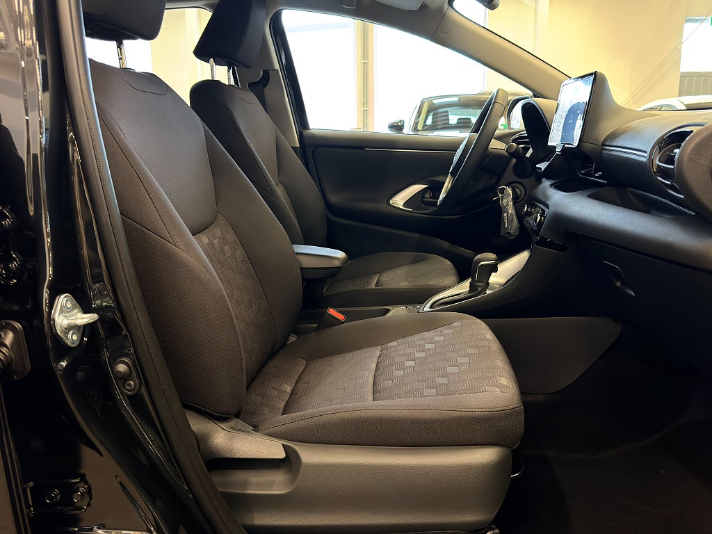 Mazda 2 Hybrid Centre-line / Backkamera / Adaptiv farthållare /