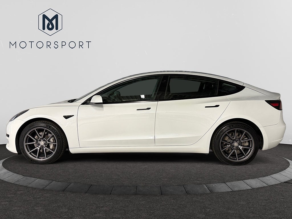 Tesla Model 3 Standard Range RWD Drag Värmepump 360°-kamera Panorama bild 3