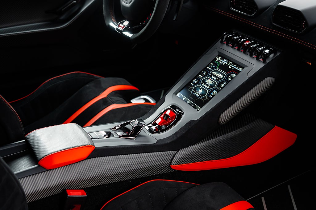 Gallery image 13 of 14