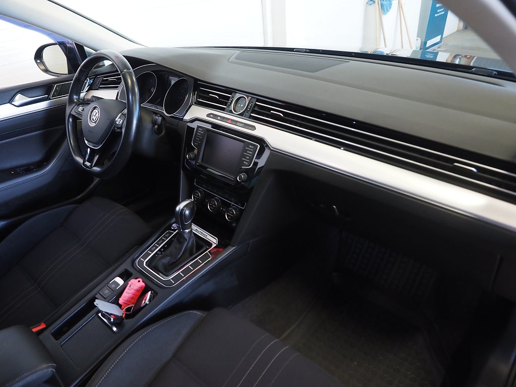 Volkswagen Passat Alltrack 2.0 TDI 190hk DSG | Drag | Backkamera | 2016